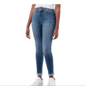 Hollister High Rise Super Skinny Women’s Jeans